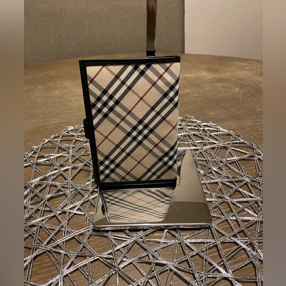 Burberry agenda p.m. - Picture 4 of 11